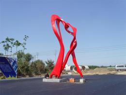 青島國際服裝城不銹鋼雕塑、石雕、玻璃鋼雕塑_濱州宏景雕塑有限公司